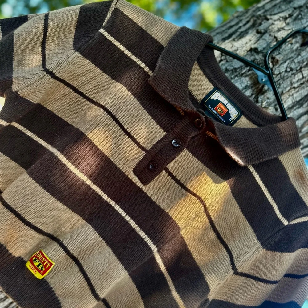 Charlie Brown Stripe FB County Crop Top - Picture 3 of 5